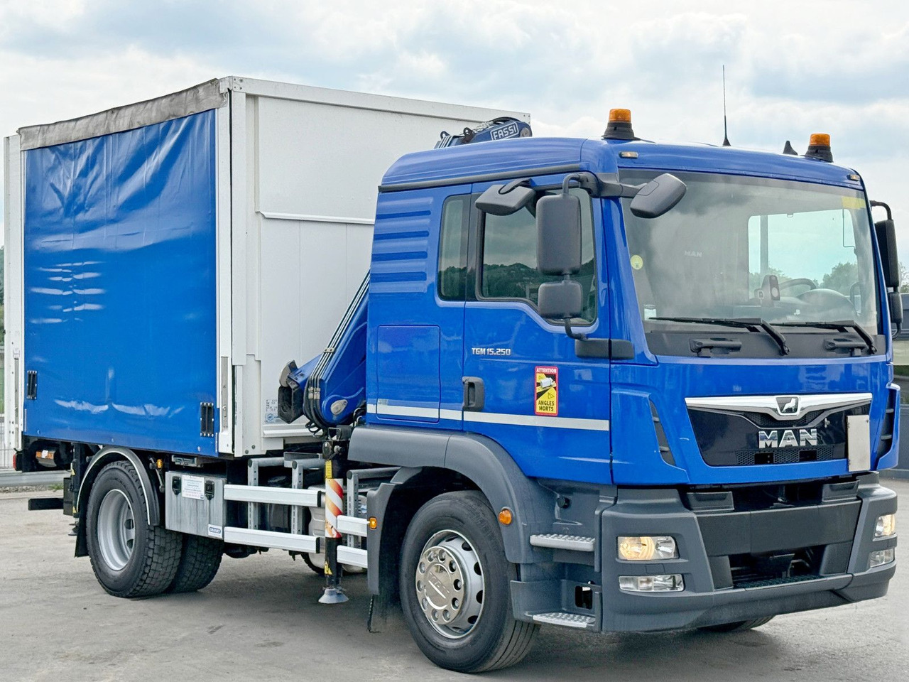 MAN TGM 15.250* FASSI F110A.0.23 * TOPZUSTAND - Truk derek: gambar 3 MAN TGM 15.250* FASSI F110A.0.23 * TOPZUSTAND - Truk derek: gambar 3