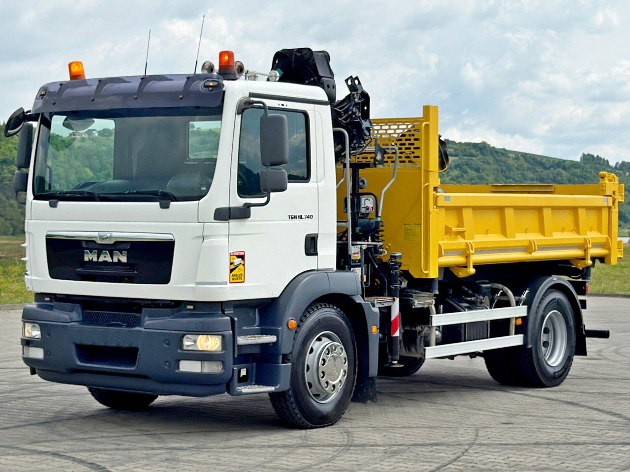 MAN TGM 18.340* KIPPER 4,05m*HIAB 111 B-2 HIDUO/FUNK - Truk derek: gambar 5 MAN TGM 18.340* KIPPER 4,05m*HIAB 111 B-2 HIDUO/FUNK - Truk derek: gambar 5
