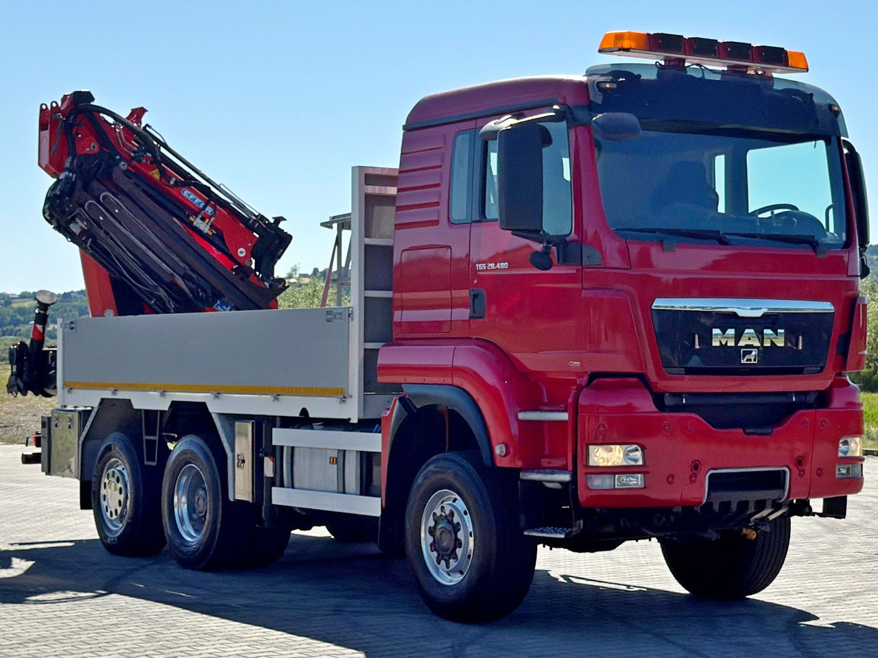 MAN TGS 28.480 * EFFER 255/5S + JIB 3S + FUNK * TOP - Truk derek: gambar 3 MAN TGS 28.480 * EFFER 255/5S + JIB 3S + FUNK * TOP - Truk derek: gambar 3