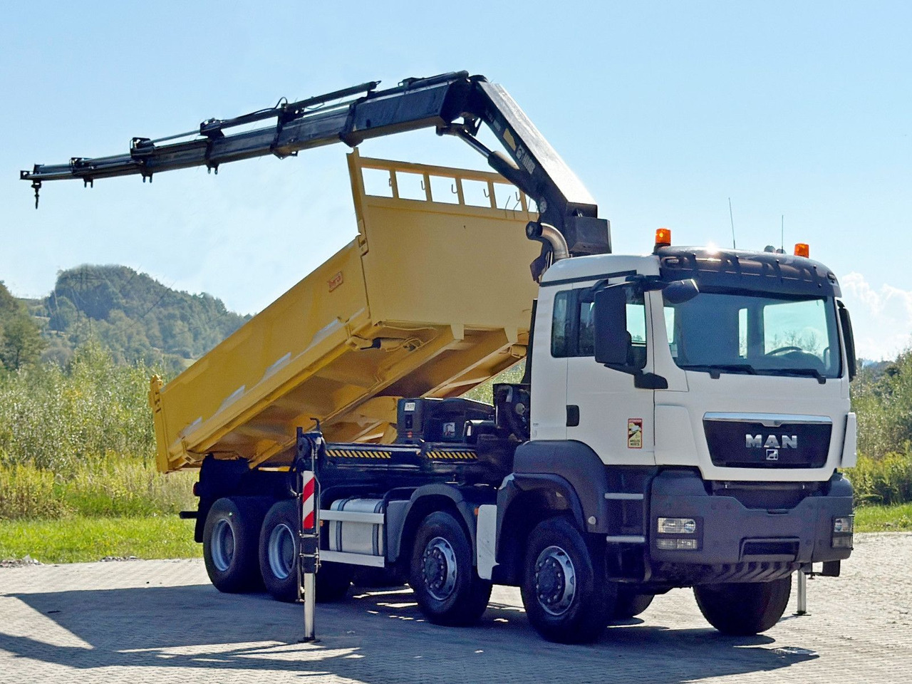 MAN TGS 32.510 * HIAB 288 EP - 5HIDUO/ FUNK * 8x8 - Truk jungkit, Truk derek: gambar 2 MAN TGS 32.510 * HIAB 288 EP - 5HIDUO/ FUNK * 8x8 - Truk jungkit, Truk derek: gambar 2