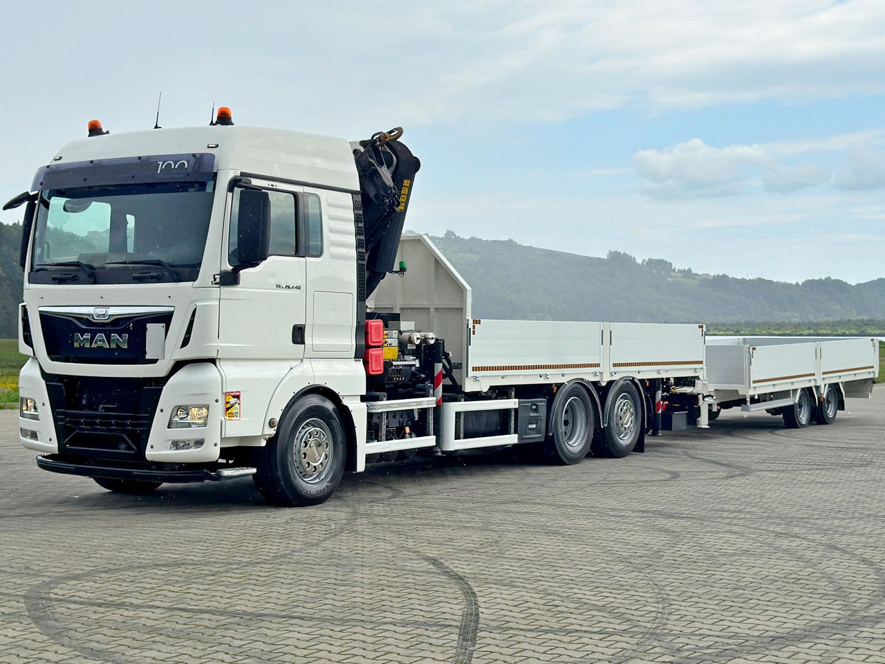 MAN TGX 26.440 * PK 41002-EH E + FUNK + Anhänger*TOP - Truk derek: gambar 3 MAN TGX 26.440 * PK 41002-EH E + FUNK + Anhänger*TOP - Truk derek: gambar 3