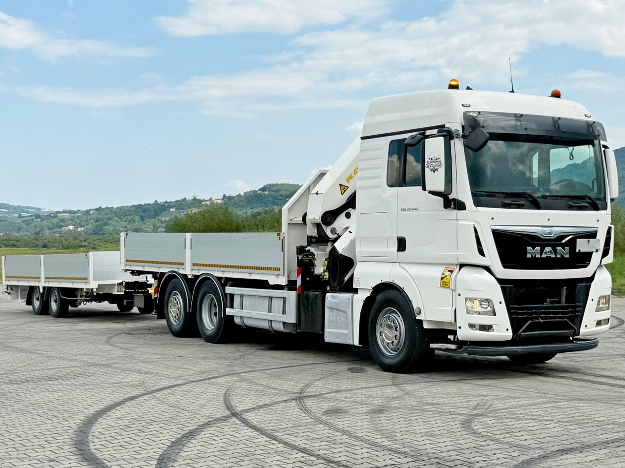 MAN TGX 26.440 * PK 41002-EH E + FUNK + Anhänger*TOP - Truk derek: gambar 3 MAN TGX 26.440 * PK 41002-EH E + FUNK + Anhänger*TOP - Truk derek: gambar 3