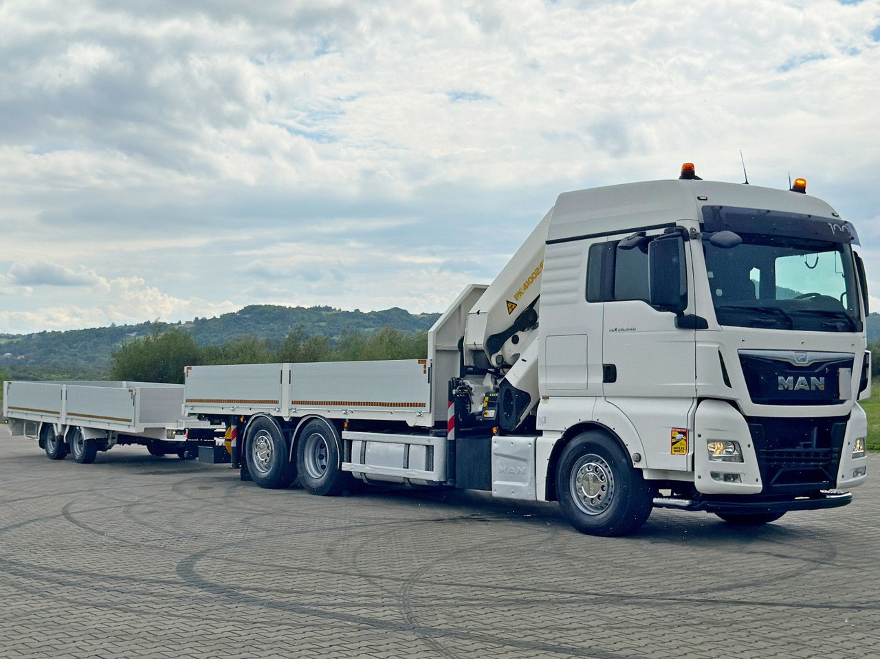 MAN TGX 26.440 * PK 41002-EH E + FUNK + Anhänger*TOP - Truk derek: gambar 4 MAN TGX 26.440 * PK 41002-EH E + FUNK + Anhänger*TOP - Truk derek: gambar 4