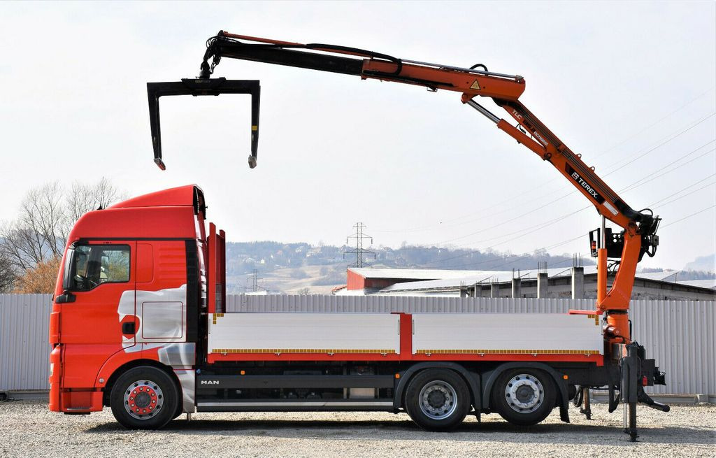 MAN TGX 26.440 Pritsche 6,60 m*TEREX 135.2-A11 MAN TGX 26.440 Pritsche 6,60 m*TEREX 135.2-A11 - Truk derek: gambar 5 MAN TGX 26.440 Pritsche 6,60 m*TEREX 135.2-A11 MAN TGX 26.440 Pritsche 6,60 m*TEREX 135.2-A11 - Truk derek: gambar 5