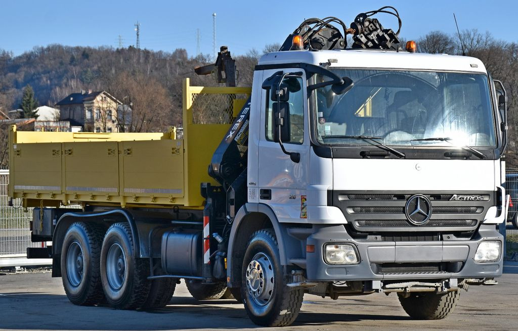 Mercedes-Benz ACTROS 2636 * TEREX 165.2E - A4 + FUNK/6x4 Mercedes-Benz ACTROS 2636 * TEREX 165.2E - A4 + FUNK/6x4 - Truk derek, Truk jungkit: gambar 3 Mercedes-Benz ACTROS 2636 * TEREX 165.2E - A4 + FUNK/6x4 Mercedes-Benz ACTROS 2636 * TEREX 165.2E - A4 + FUNK/6x4 - Truk derek, Truk jungkit: gambar 3