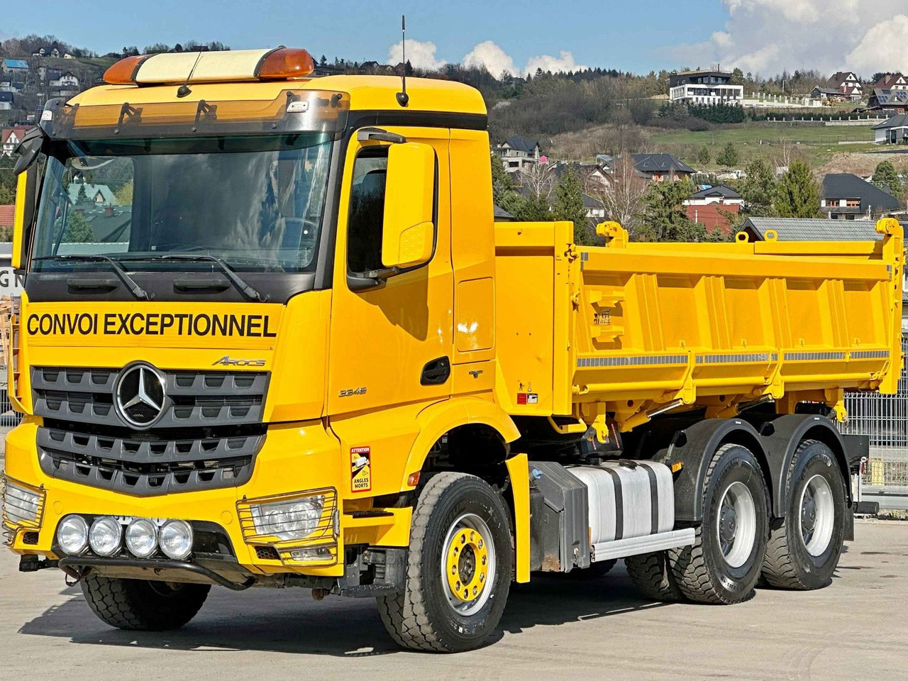 Mercedes-Benz AROCS 3348* KIPPER 5,20 + BORDMATIC / 6x4 - Truk jungkit: gambar 5 Mercedes-Benz AROCS 3348* KIPPER 5,20 + BORDMATIC / 6x4 - Truk jungkit: gambar 5