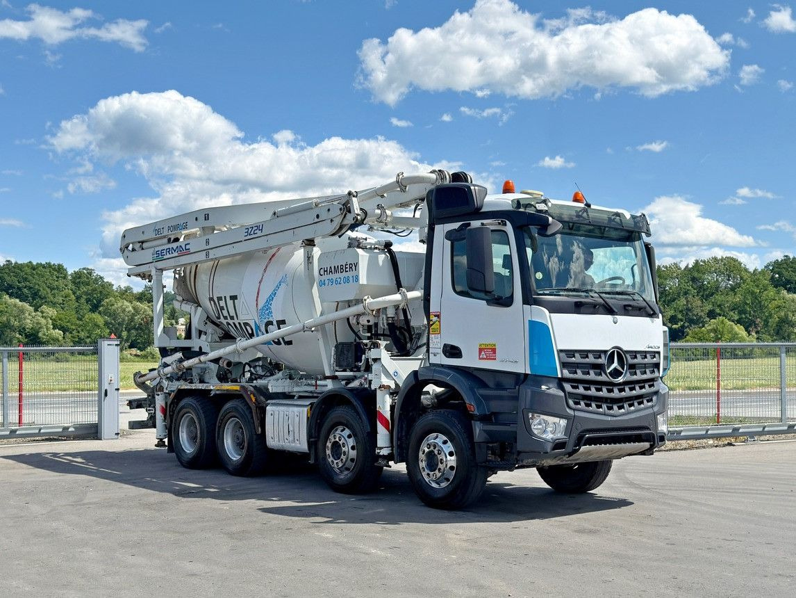 Mercedes-Benz AROCS 3743 * Betonpumpe + FUNK * 8x4 * TOP - Truk pompa beton: gambar 1 Mercedes-Benz AROCS 3743 * Betonpumpe + FUNK * 8x4 * TOP - Truk pompa beton: gambar 1