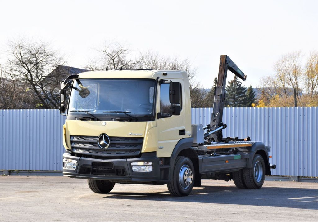 Mercedes-Benz ATEGO 1221 * ABROLLKIPPER * TOPZUSTAND - Hook lift, Truk derek: gambar 2 Mercedes-Benz ATEGO 1221 * ABROLLKIPPER * TOPZUSTAND - Hook lift, Truk derek: gambar 2