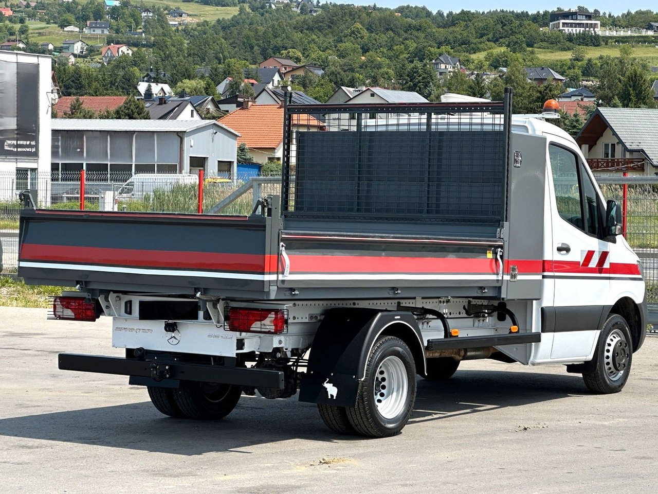 Mercedes-Benz Sprinter 516 CDI Kipper 3,00 m Perfect condition - Van jungkit: gambar 3 Mercedes-Benz Sprinter 516 CDI Kipper 3,00 m Perfect condition - Van jungkit: gambar 3