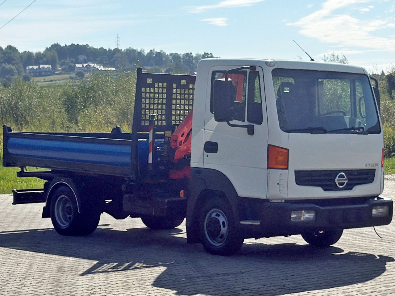 Nissan ATLEON 35.15 + PK 2900 B* TOPZUSTAND - Truk derek, Truk jungkit: gambar 5 Nissan ATLEON 35.15 + PK 2900 B* TOPZUSTAND - Truk derek, Truk jungkit: gambar 5
