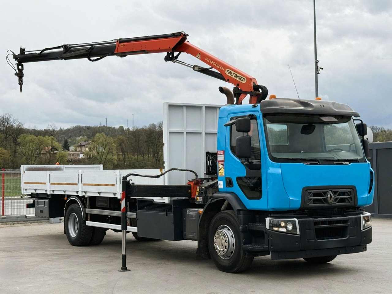 Renault C 320 * PK 12002 EH A + FUNK * TOPZUSTAND - Truk derek: gambar 3 Renault C 320 * PK 12002 EH A + FUNK * TOPZUSTAND - Truk derek: gambar 3
