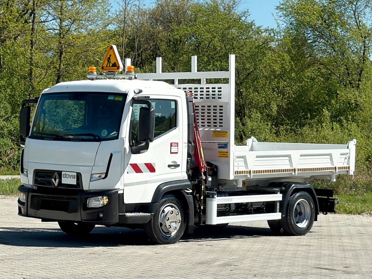 Renault D 7.5 *TIPPER 3,25m *MAXILIFT 150 D.2 * TOP! - Truk jungkit, Truk derek: gambar 5 Renault D 7.5 *TIPPER 3,25m *MAXILIFT 150 D.2 * TOP! - Truk jungkit, Truk derek: gambar 5