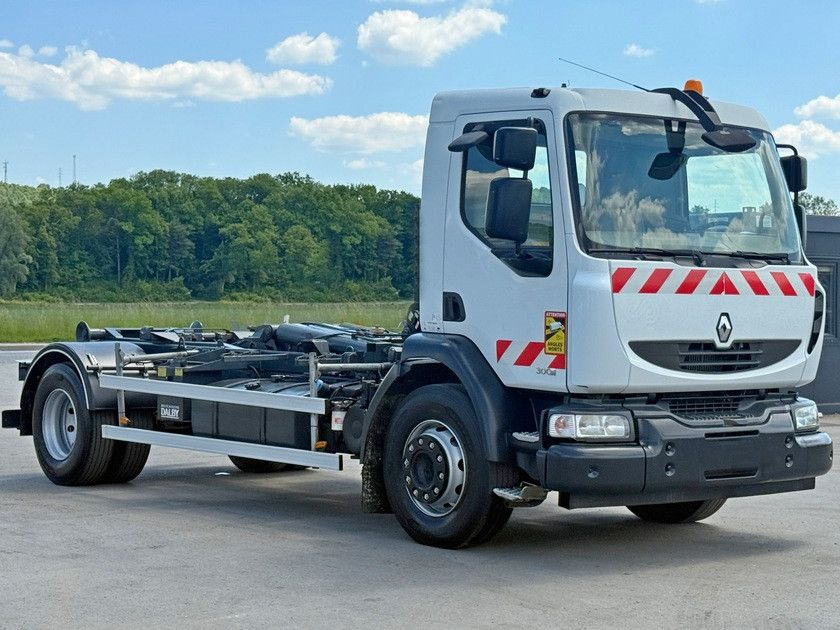 Renault MIDLUM 300 DXI* ABROLLKIPPER * TOPZUSTAND - Hook lift, Truk derek: gambar 3 Renault MIDLUM 300 DXI* ABROLLKIPPER * TOPZUSTAND - Hook lift, Truk derek: gambar 3