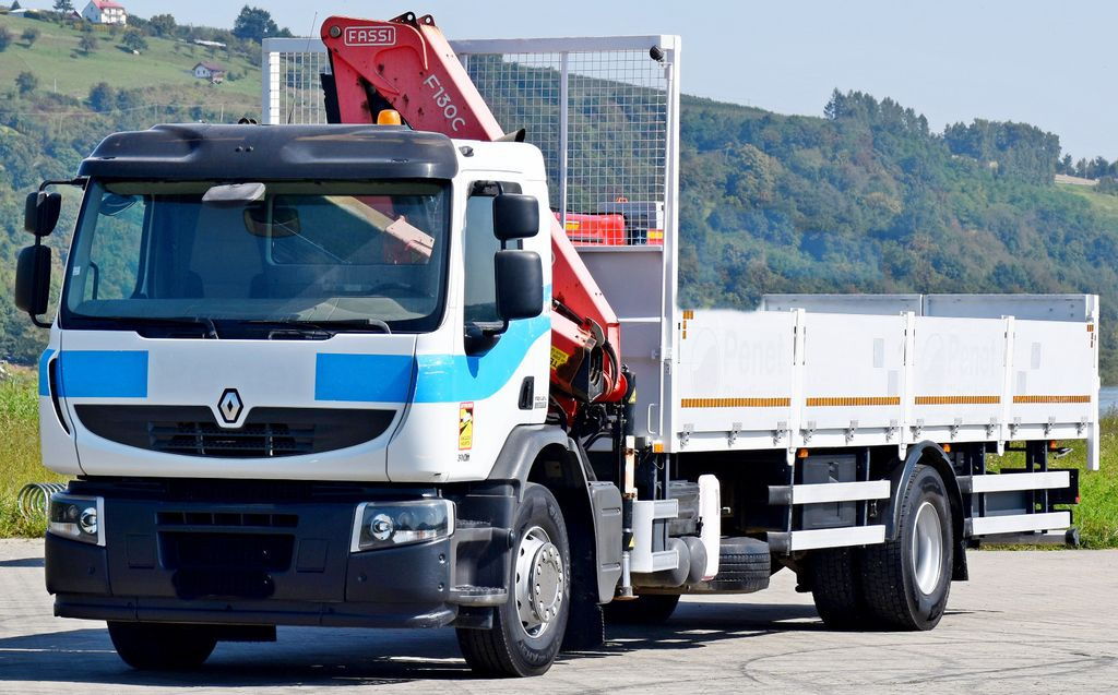 Renault Premium 310 DXI* FASSI F130AC.23+FUNK* TOP Renault Premium 310 DXI* FASSI F130AC.23+FUNK* TOP - Truk derek, Truk flatbed: gambar 3 Renault Premium 310 DXI* FASSI F130AC.23+FUNK* TOP Renault Premium 310 DXI* FASSI F130AC.23+FUNK* TOP - Truk derek, Truk flatbed: gambar 3
