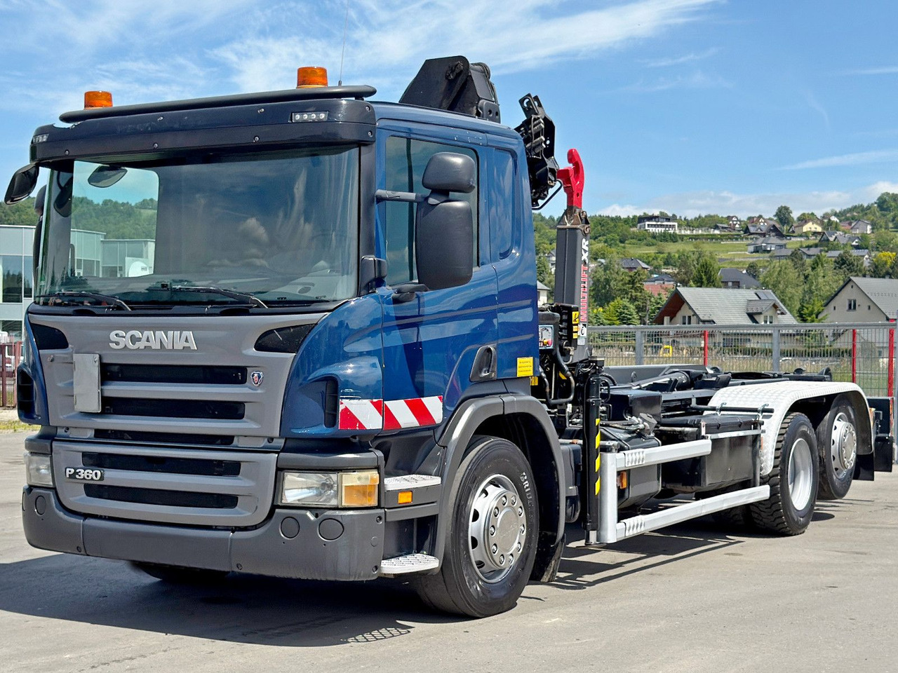 Scania P 360 * ABROLLKIPPER * HIAB 111 BS -2 HIDUO/FUNK - Hook lift, Truk derek: gambar 4 Scania P 360 * ABROLLKIPPER * HIAB 111 BS -2 HIDUO/FUNK - Hook lift, Truk derek: gambar 4