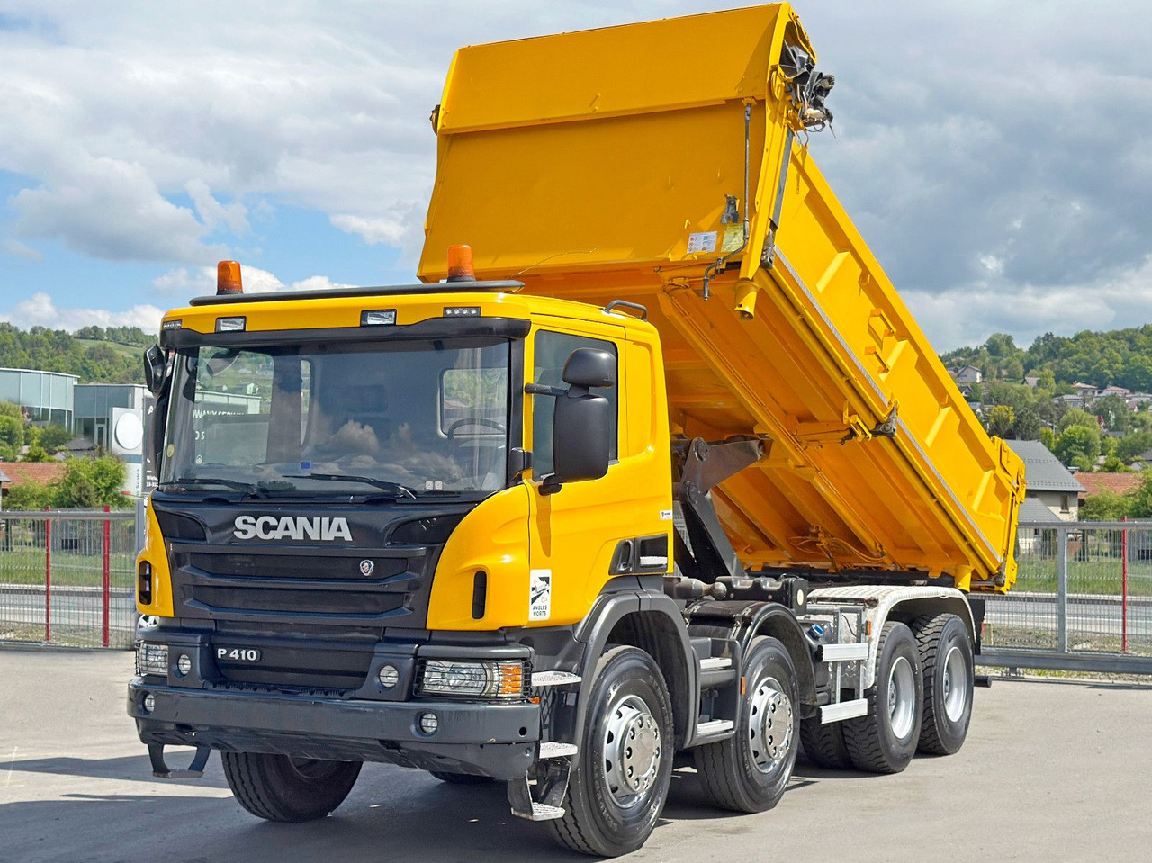 Scania P 410 Kipper 6,00m * 8x4 * TOPZUSTAND ! Scania P 410 Kipper 6,00m * 8x4 * TOPZUSTAND ! - Truk jungkit: gambar 3 Scania P 410 Kipper 6,00m * 8x4 * TOPZUSTAND ! Scania P 410 Kipper 6,00m * 8x4 * TOPZUSTAND ! - Truk jungkit: gambar 3
