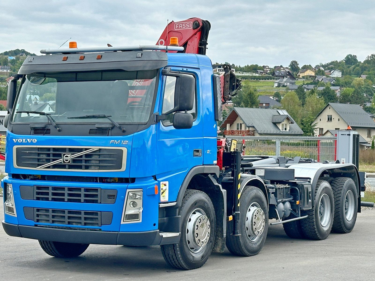Volvo FM 12.420 * FASSI F150A.21 * 8x4 * TOP - Hook lift, Truk derek: gambar 3 Volvo FM 12.420 * FASSI F150A.21 * 8x4 * TOP - Hook lift, Truk derek: gambar 3