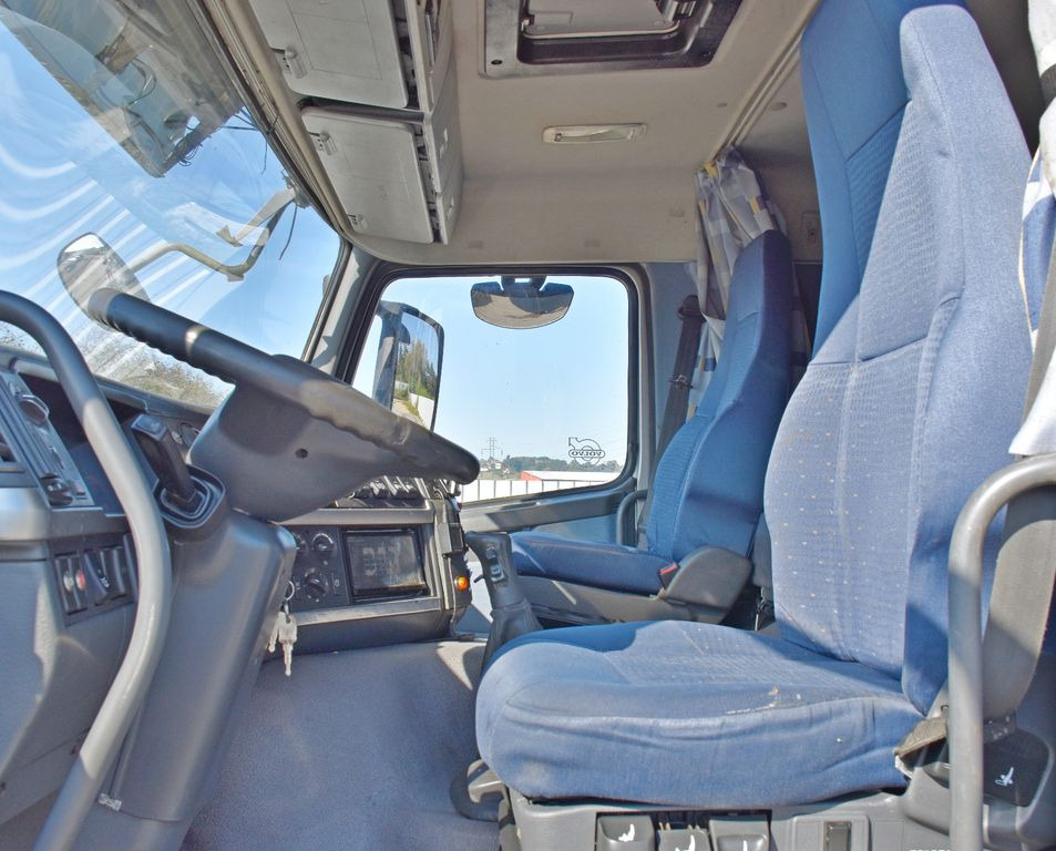 Leasing Volvo FM 340 Abschleppwagen 6,10m*ATLAS120.2E-A2K/FUNK  Volvo FM 340 Abschleppwagen 6,10m*ATLAS120.2E-A2K/FUNK: gambar 7