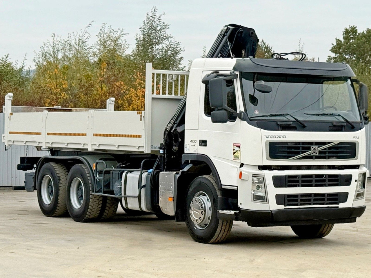 Volvo FM 400 Kipper 6,20m * HIAB 144 B-3 HIDUO* 6x4 - Truk derek: gambar 5 Volvo FM 400 Kipper 6,20m * HIAB 144 B-3 HIDUO* 6x4 - Truk derek: gambar 5