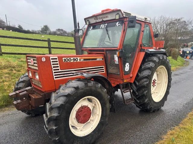 Fiat 100-90 - Traktor: gambar 1 Fiat 100-90 - Traktor: gambar 1
