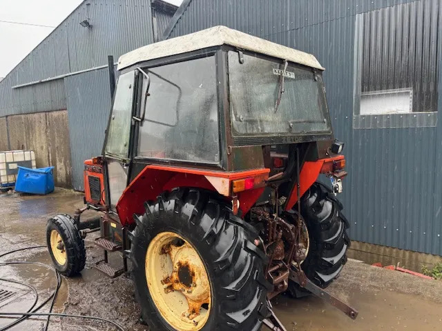 Zetor 6211 - Traktor: gambar 4 Zetor 6211 - Traktor: gambar 4