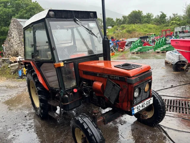 Zetor 6211 - Traktor: gambar 1 Zetor 6211 - Traktor: gambar 1