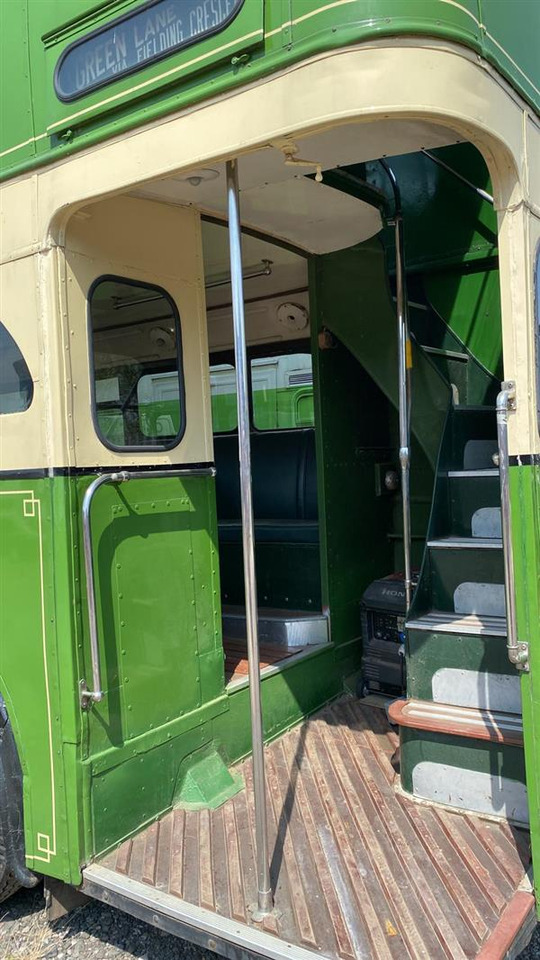 Bus tingkat 1949 Guy Arab back loader, half cab double decker: gambar 7 Bus tingkat 1949 Guy Arab back loader, half cab double decker: gambar 7