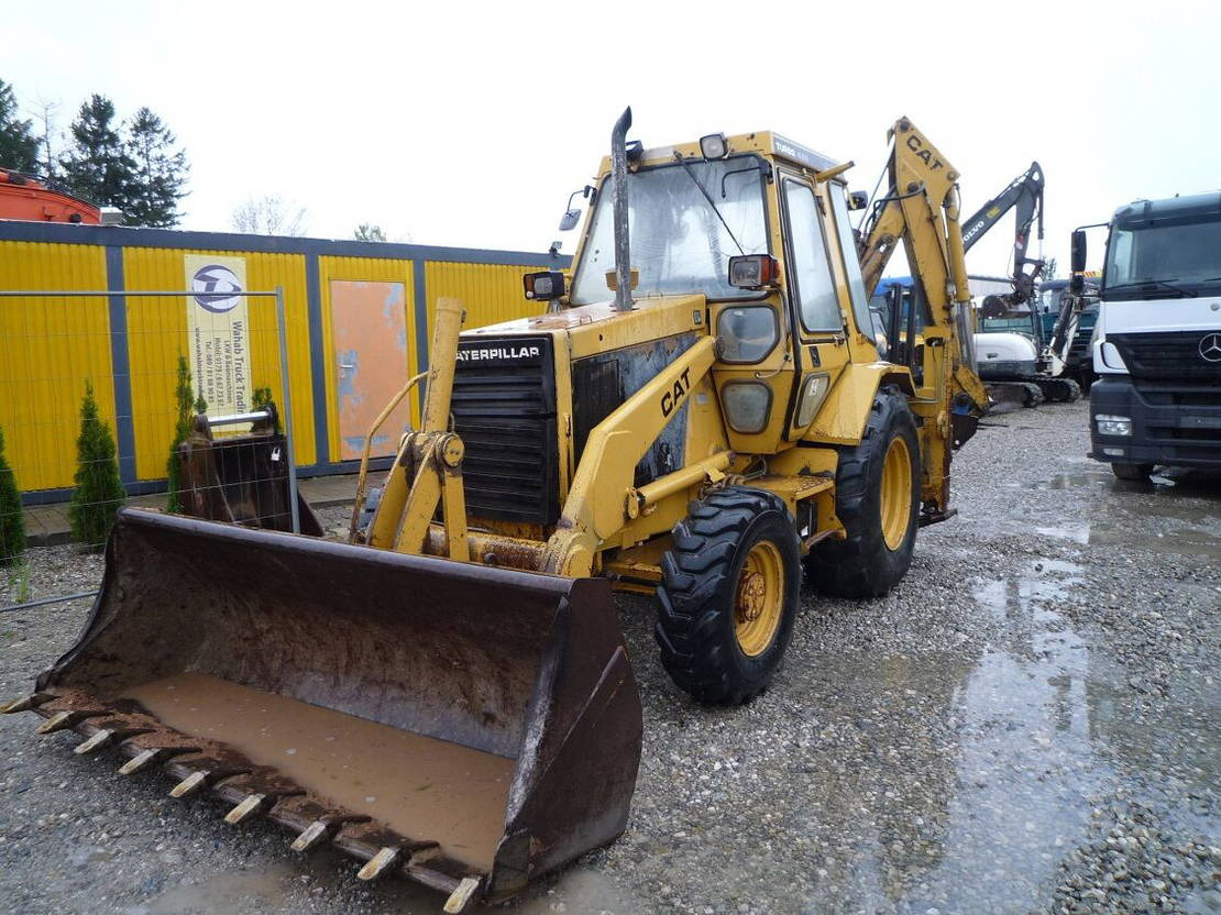 Caterpillar 438 438 - Backhoe loader: gambar 4 Caterpillar 438 438 - Backhoe loader: gambar 4