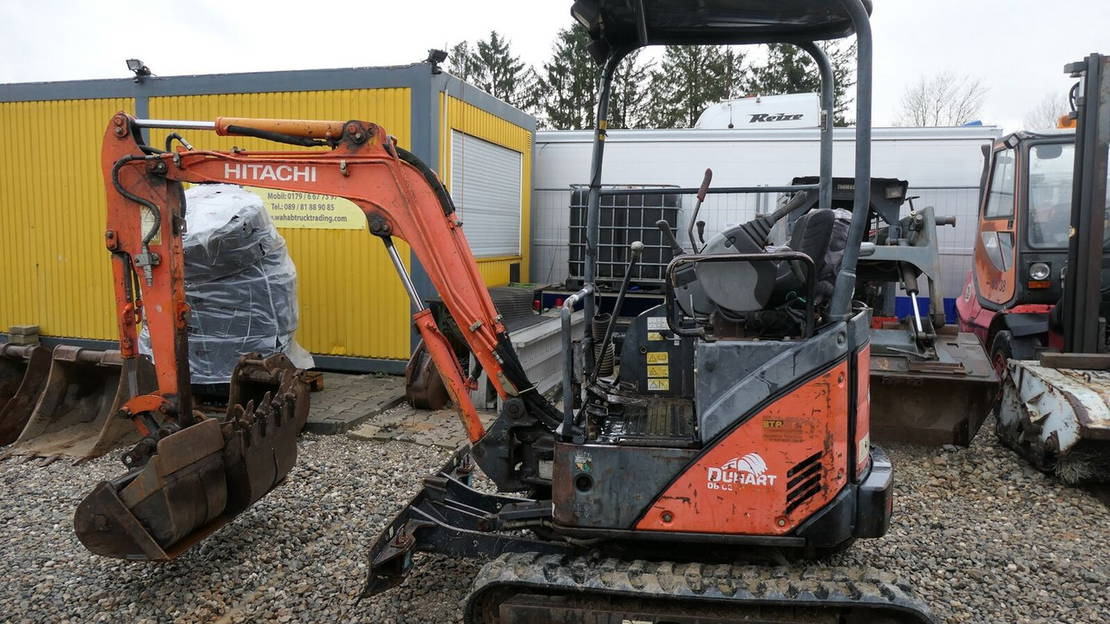 Hitachi ZX17 U-2 - Ekskavator mini: gambar 3 Hitachi ZX17 U-2 - Ekskavator mini: gambar 3