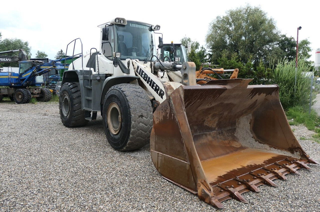 Liebherr L 576 - Wheel loader: gambar 3 Liebherr L 576 - Wheel loader: gambar 3