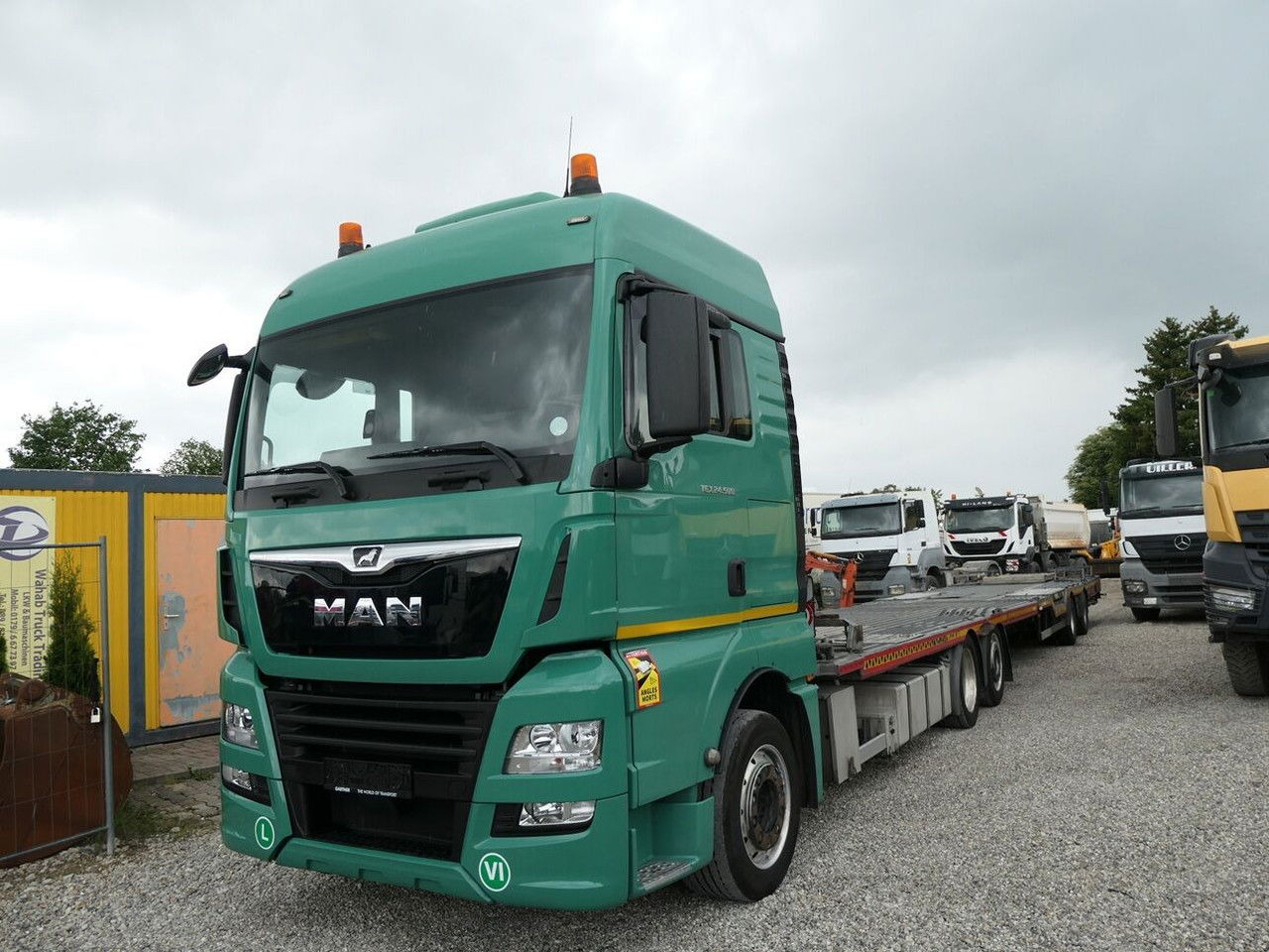 MAN TGX 24 24.500 - Truk pengangkut mobil: gambar 1 MAN TGX 24 24.500 - Truk pengangkut mobil: gambar 1