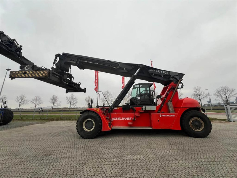 KONECRANES SMV 4531 TC5 - Penumpuk jangkauan: gambar 2 KONECRANES SMV 4531 TC5 - Penumpuk jangkauan: gambar 2
