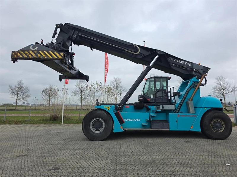 KONECRANES SMV 4532 TC5 - Penumpuk jangkauan: gambar 2 KONECRANES SMV 4532 TC5 - Penumpuk jangkauan: gambar 2