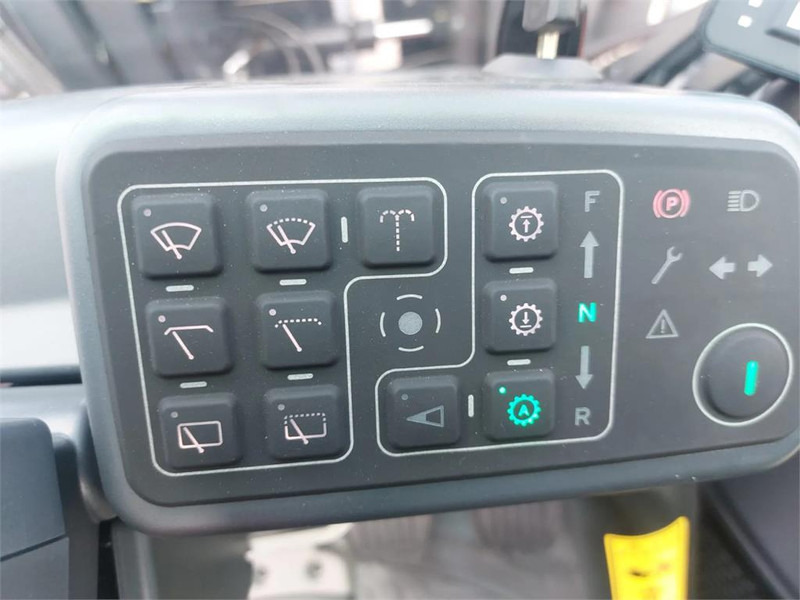 Forklift diesel Kalmar DCG330-12: gambar 20