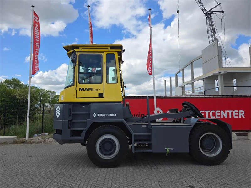 Mafi MT45R 4x4 - Traktor terminal: gambar 4 Mafi MT45R 4x4 - Traktor terminal: gambar 4