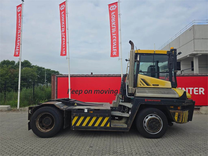 Terberg RT283 4x4 - Traktor terminal: gambar 3 Terberg RT283 4x4 - Traktor terminal: gambar 3