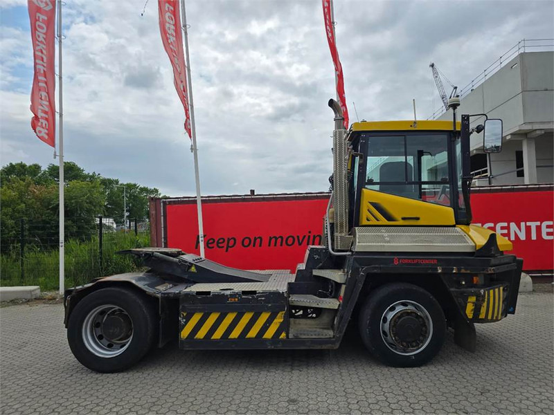 Terberg RT283 4x4 - Traktor terminal: gambar 3 Terberg RT283 4x4 - Traktor terminal: gambar 3