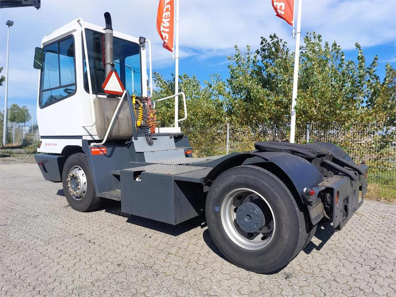 Traktor terminal Terberg YT182: gambar 6