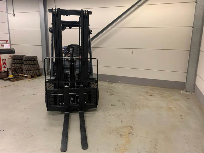 Toyota 02-8FGF30 - Forklift LPG: gambar 5 Toyota 02-8FGF30 - Forklift LPG: gambar 5