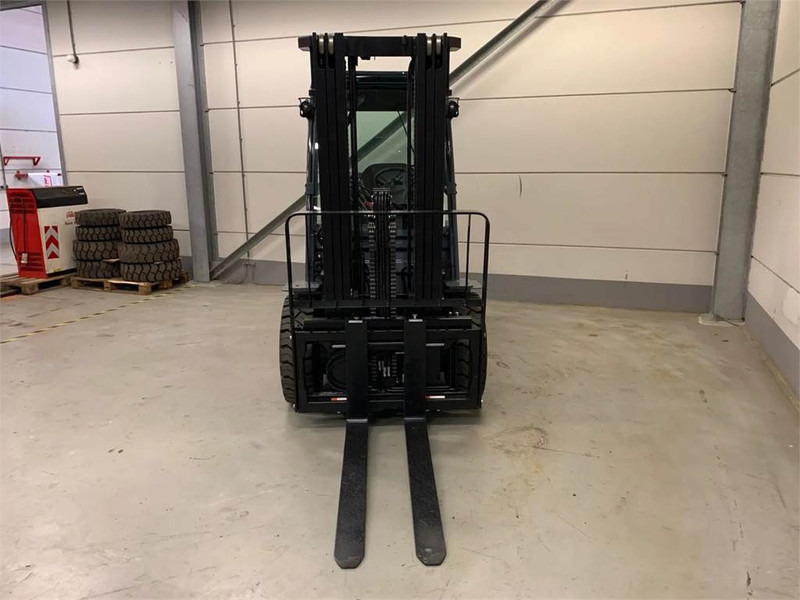 Toyota 02-8FGJF35 - Forklift LPG: gambar 5 Toyota 02-8FGJF35 - Forklift LPG: gambar 5