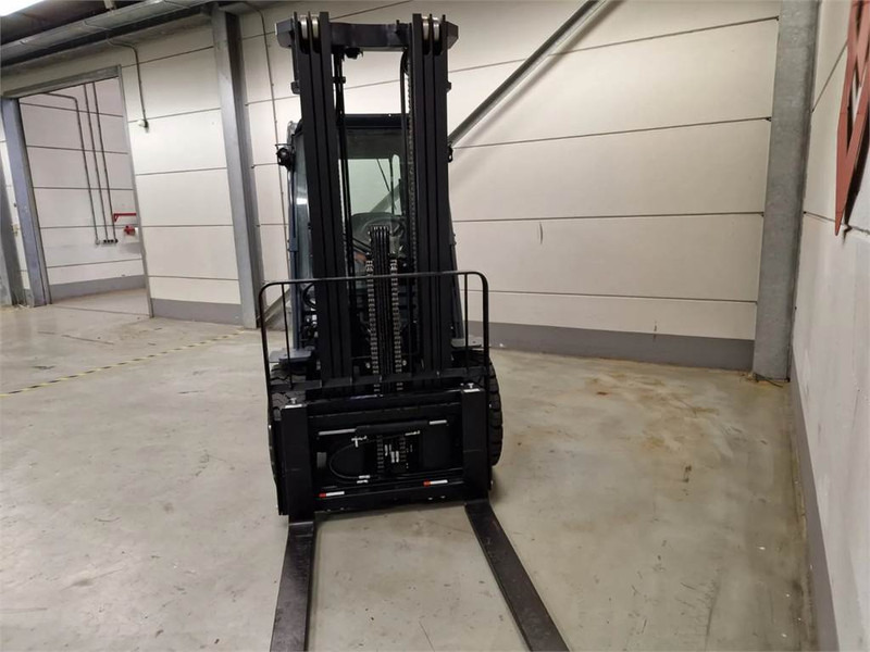 Toyota 02-8FGJF35 - Forklift LPG: gambar 5 Toyota 02-8FGJF35 - Forklift LPG: gambar 5