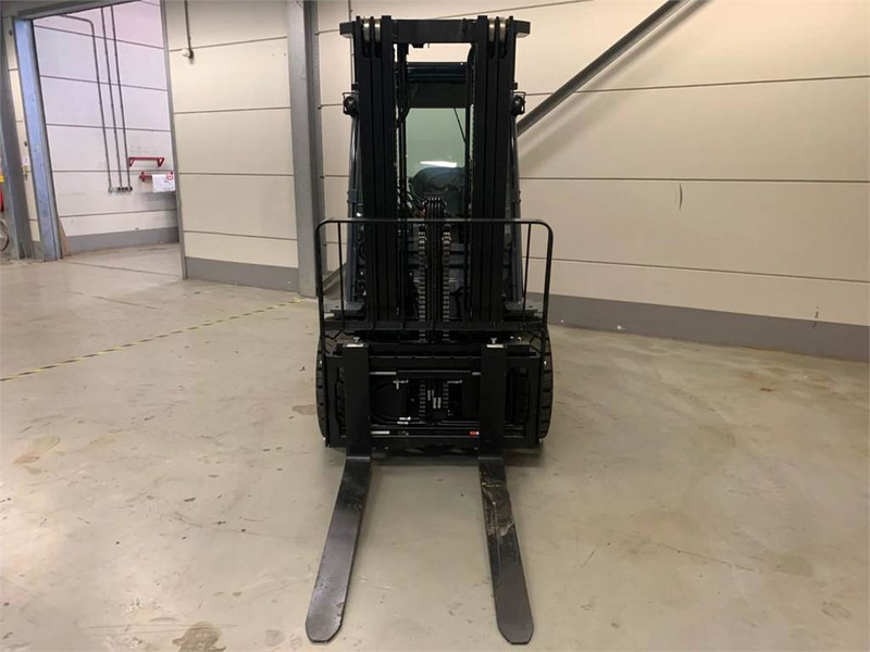 Toyota 52-8FDJF35 - Forklift diesel: gambar 5 Toyota 52-8FDJF35 - Forklift diesel: gambar 5