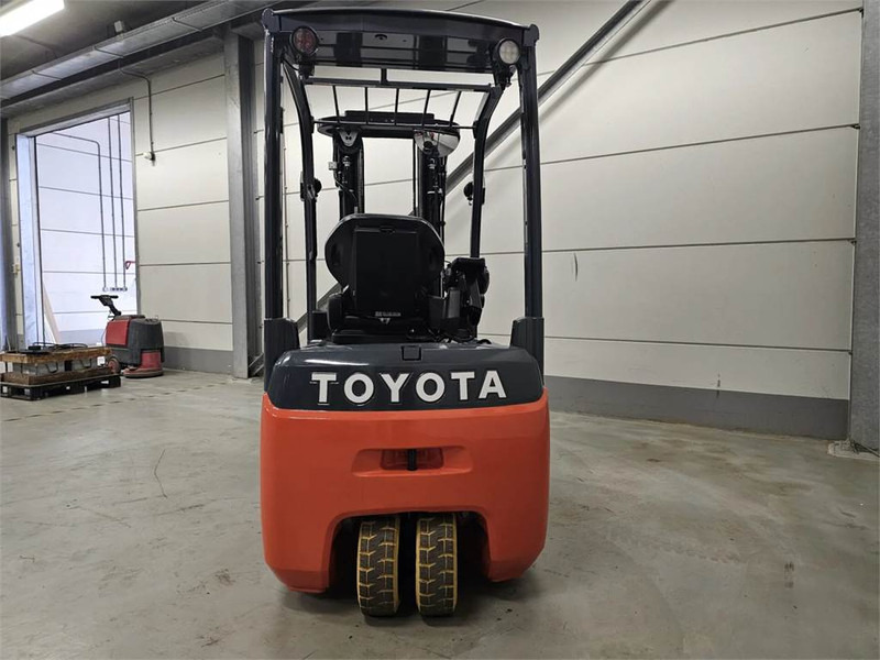 Forklift listrik Toyota 8FBE20T: gambar 8