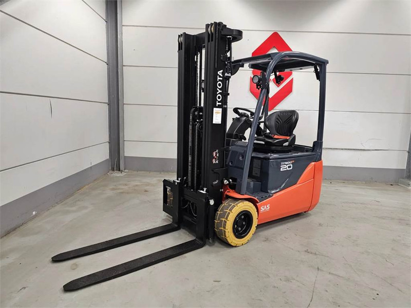 Toyota 8FBE20T - Forklift listrik: gambar 4 Toyota 8FBE20T - Forklift listrik: gambar 4