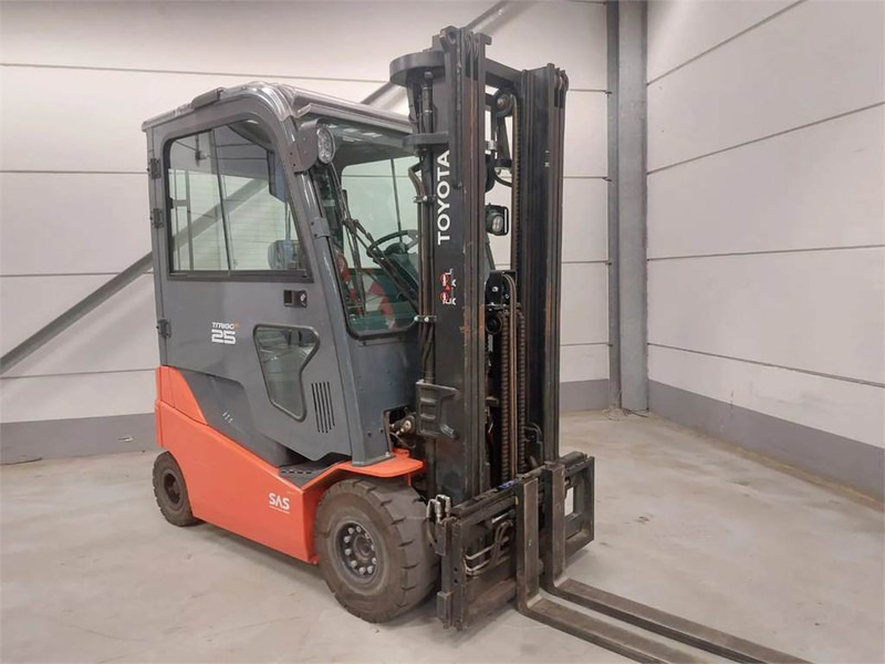 Toyota 8FBMKT25 - Forklift listrik: gambar 3 Toyota 8FBMKT25 - Forklift listrik: gambar 3