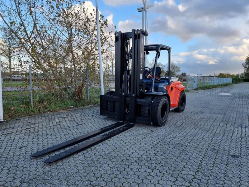 Toyota 8FD70F - Forklift diesel: gambar 4 Toyota 8FD70F - Forklift diesel: gambar 4