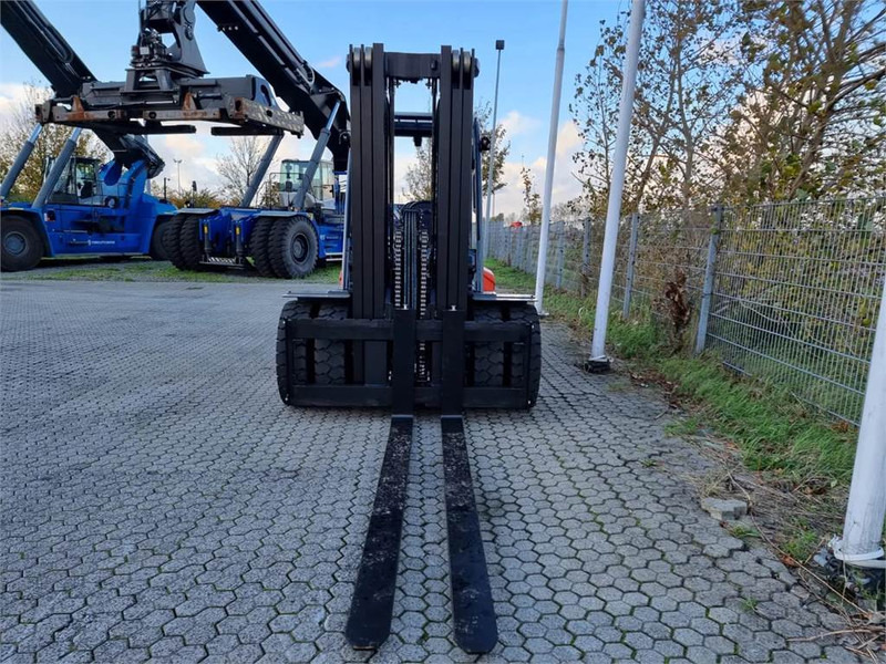 Toyota 8FD70F - Forklift diesel: gambar 5 Toyota 8FD70F - Forklift diesel: gambar 5