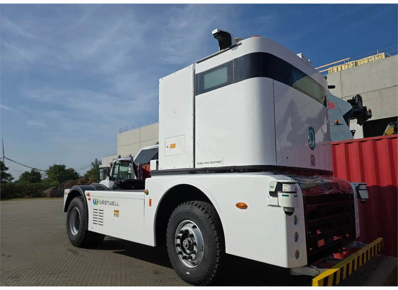 WESTWELL Autonomous Q-Truck Q084D - Traktor terminal: gambar 1 WESTWELL Autonomous Q-Truck Q084D - Traktor terminal: gambar 1