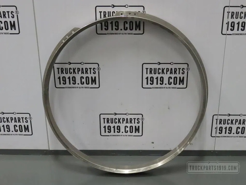 DAF 1953416 Windtunnel kraag - Penggemar untuk Truk: gambar 1 DAF 1953416 Windtunnel kraag - Penggemar untuk Truk: gambar 1