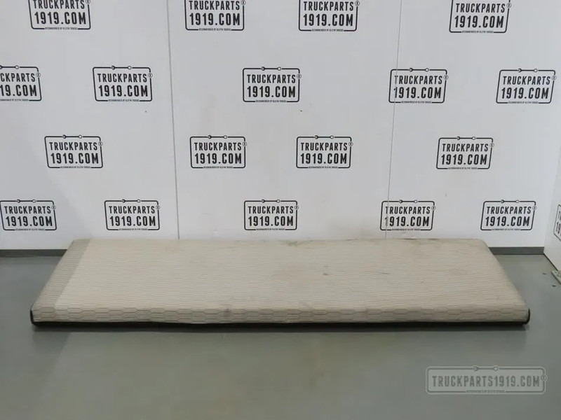 DAF 2147180 Bovenbed matras DAF - Tempat duduk untuk Truk: gambar 1 DAF 2147180 Bovenbed matras DAF - Tempat duduk untuk Truk: gambar 1